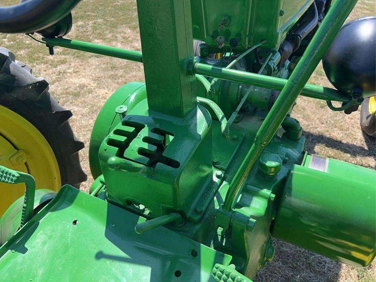 john-deere-model-b-image-46