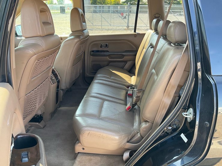 2004-honda-pilot-image-69