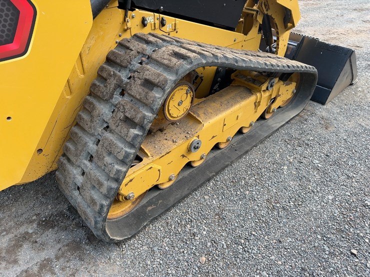 2020-caterpillar-299d3-xe-image-13