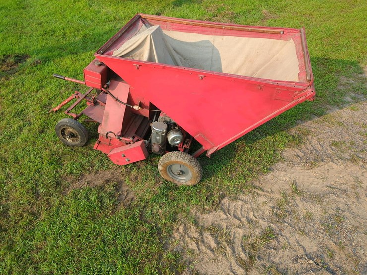 tow-behind-lawn-sweeper,-red,-tow-hitch,-metal-and-fabric-image-2