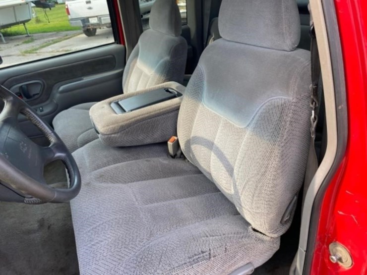 1997-chevy-silverado-1500-5.7l-v8,-auto,-ext.-cab-image-36
