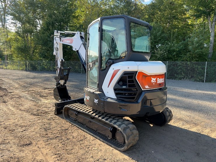 2021-bobcat-e42-image-3