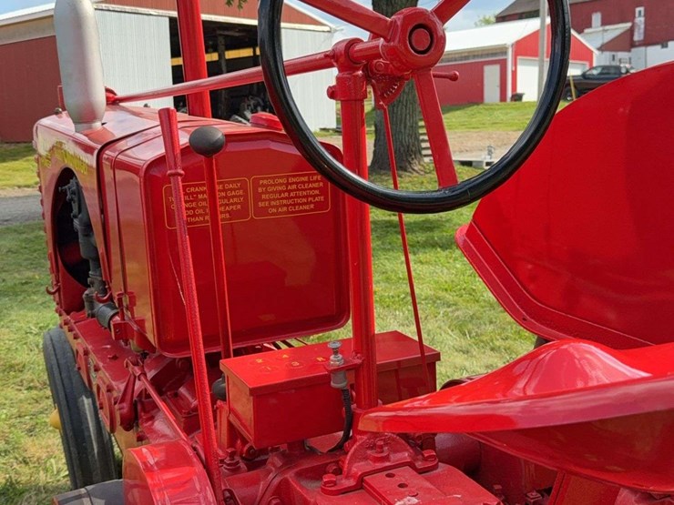 massey-harris-challenger-image-30