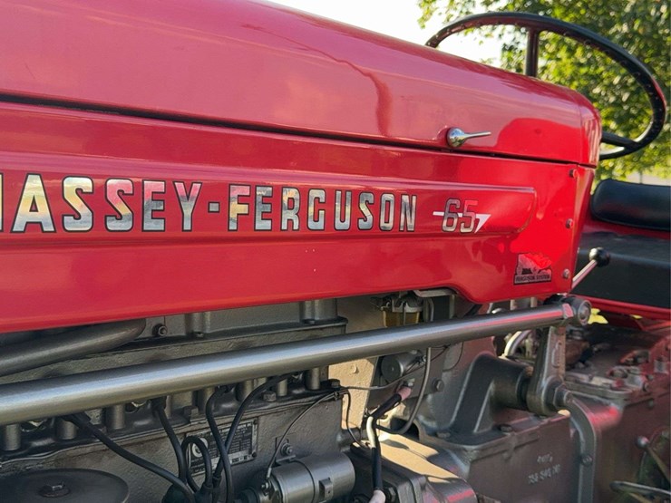 massey-ferguson-65-image-49