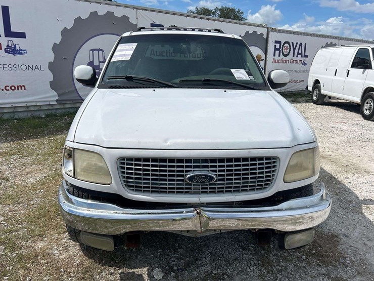 2001-ford-expedition-image-20