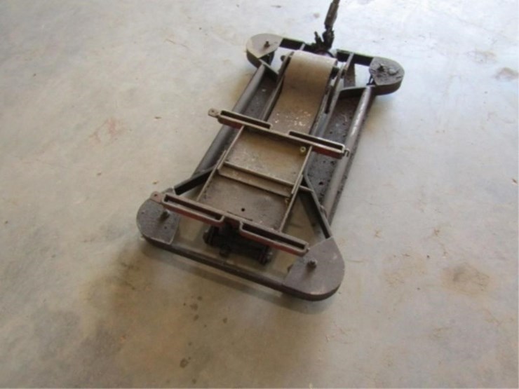 1000lb-cap.-floor-hyd.-transmission-jack-works-image-2