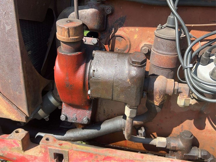 massey-ferguson-444-image-53