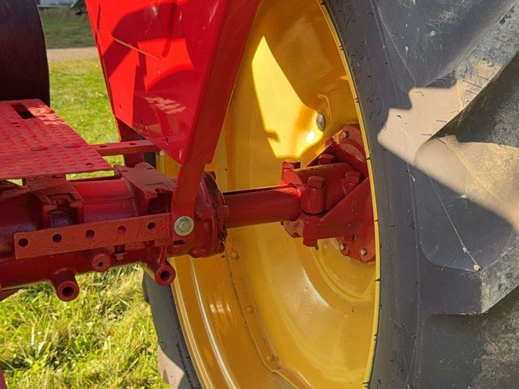 massey-ferguson-101-image-23