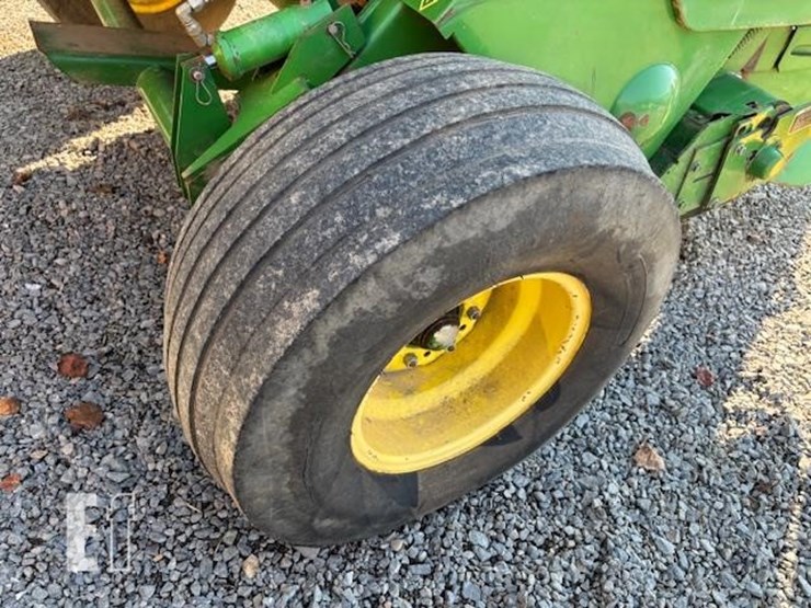 2004-john-deere-457-image-14