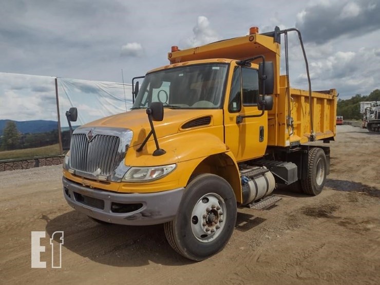 2018-international-durastar-4300-image-31