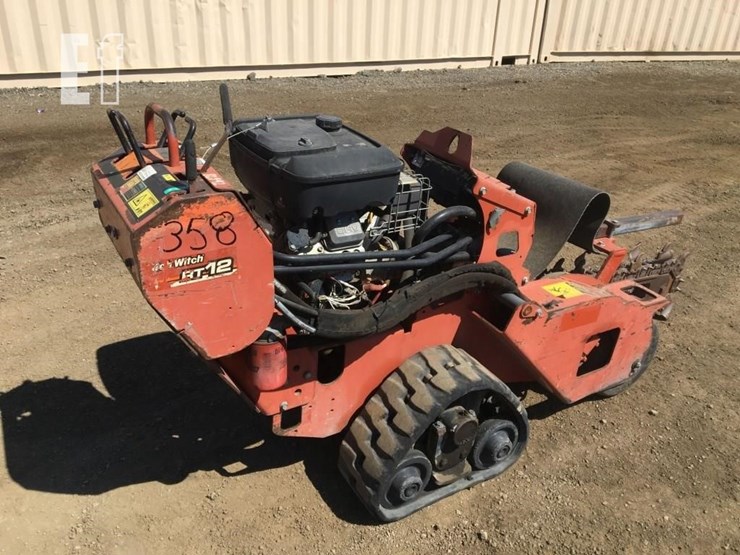 2011-ditch-witch-rt12-image-4