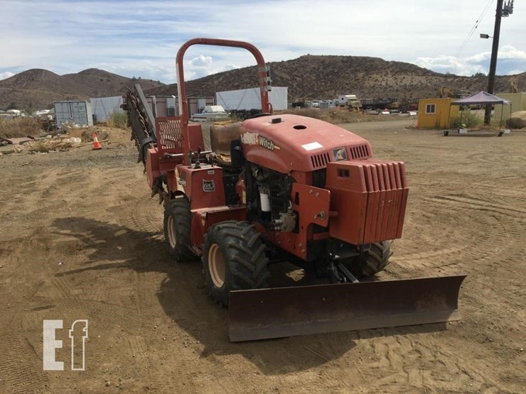 2015-ditch-witch-rt40-image-2