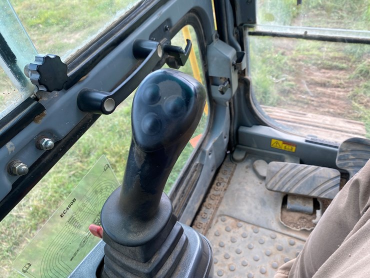 2005-volvo-ec460b-lc-image-47