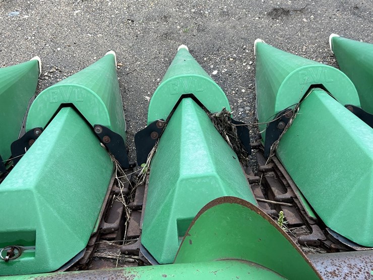 john-deere-1240-image-11