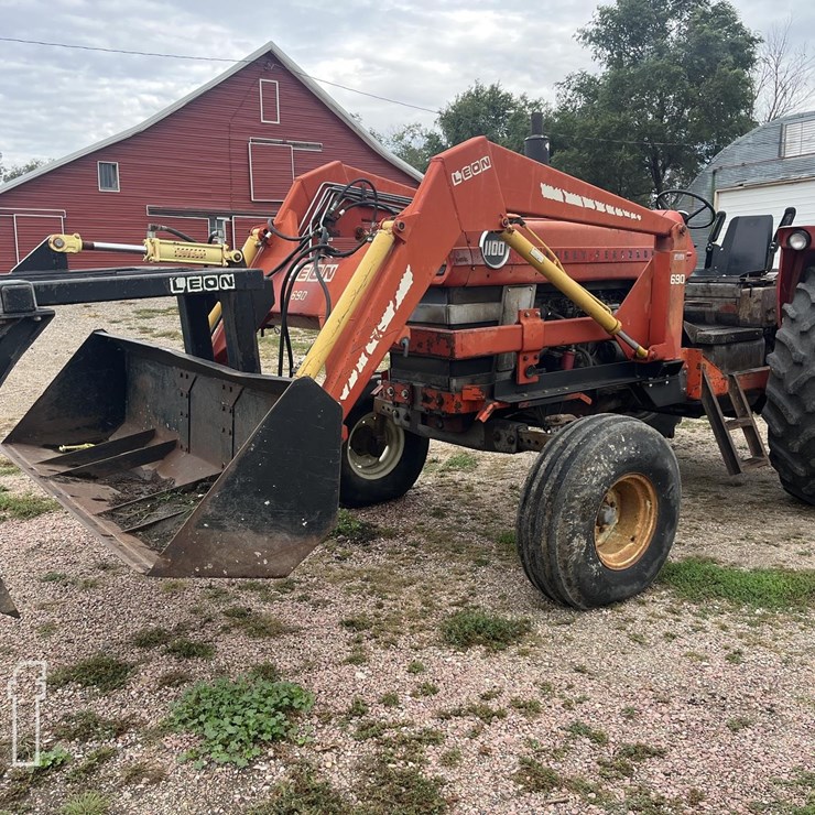 MASSEY-FERGUSON 1100
