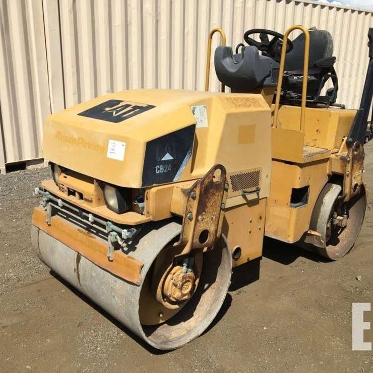 2009 CATERPILLAR CB24