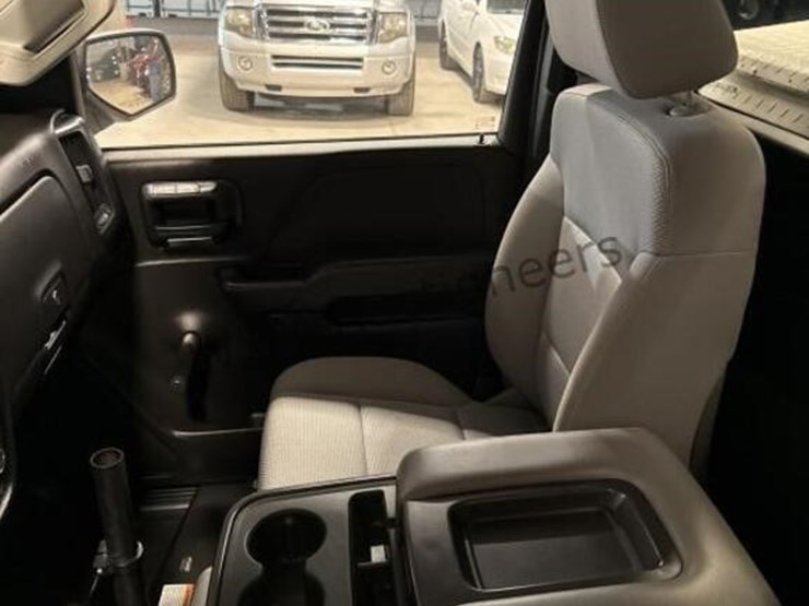 2014-chevrolet-silverado-1500-image-23