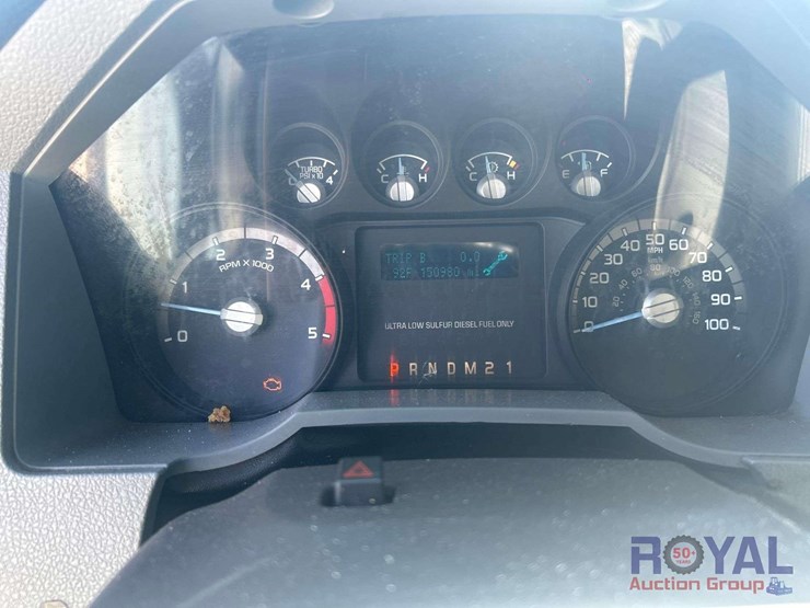 2015-ford-f550-image-6