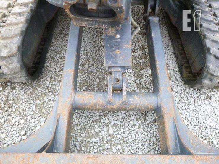 2021-takeuchi-tl8r-image-20