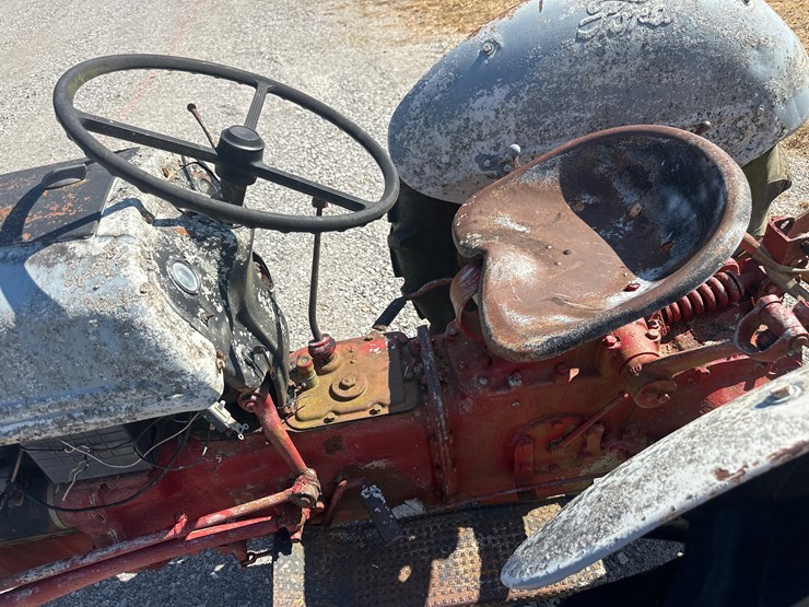 ford-tractor-image-5