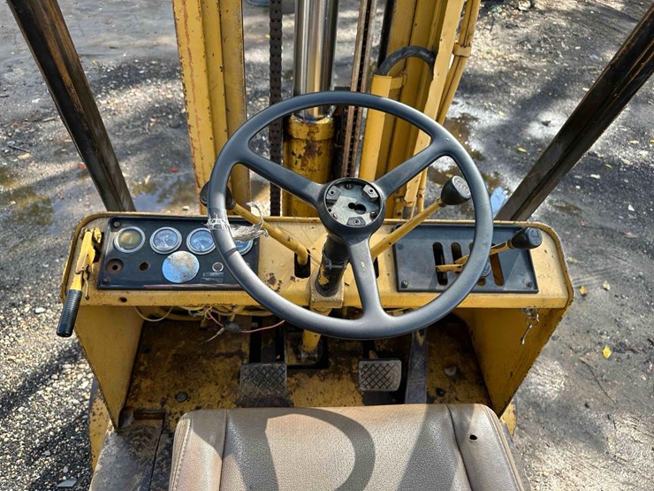 caterpillar-v50c-image-12