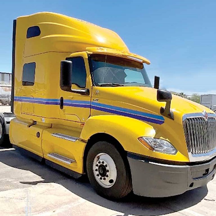 2020 INTERNATIONAL LT