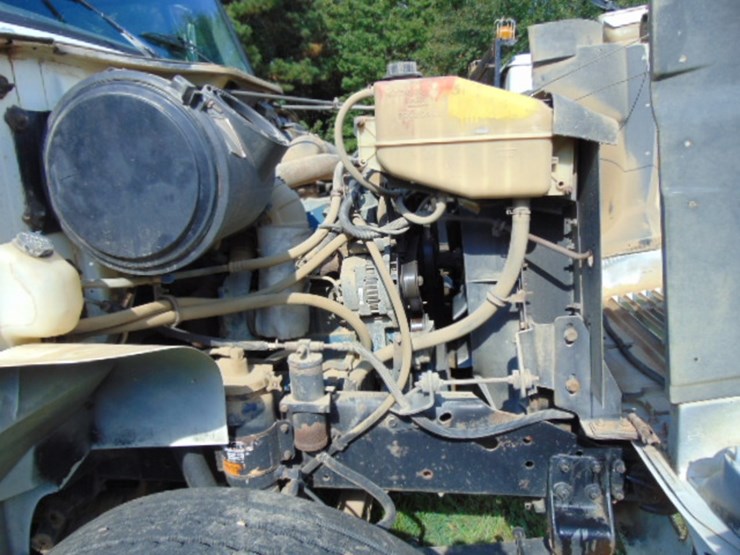 1999-international-4900-image-7