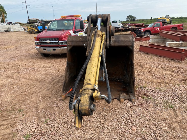 caterpillar-345-image-2