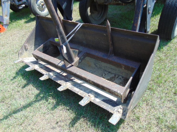 560-industrial-master-tractor-(imt)-image-8