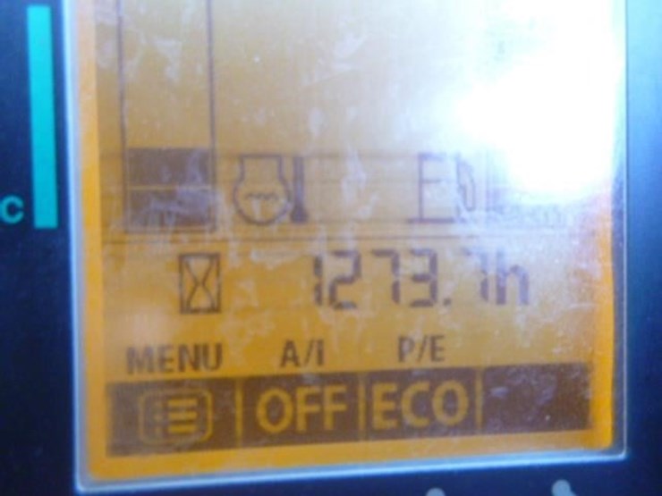 2021-takeuchi-tl8r-image-6