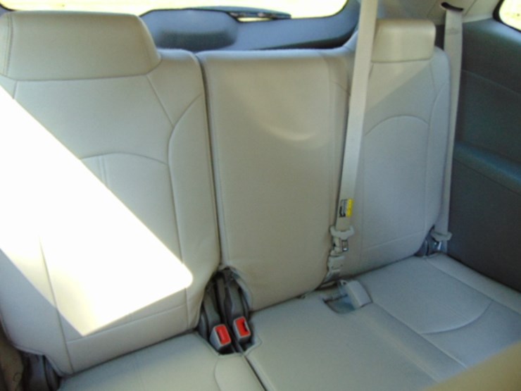 2015-chevrolet-traverse-image-5