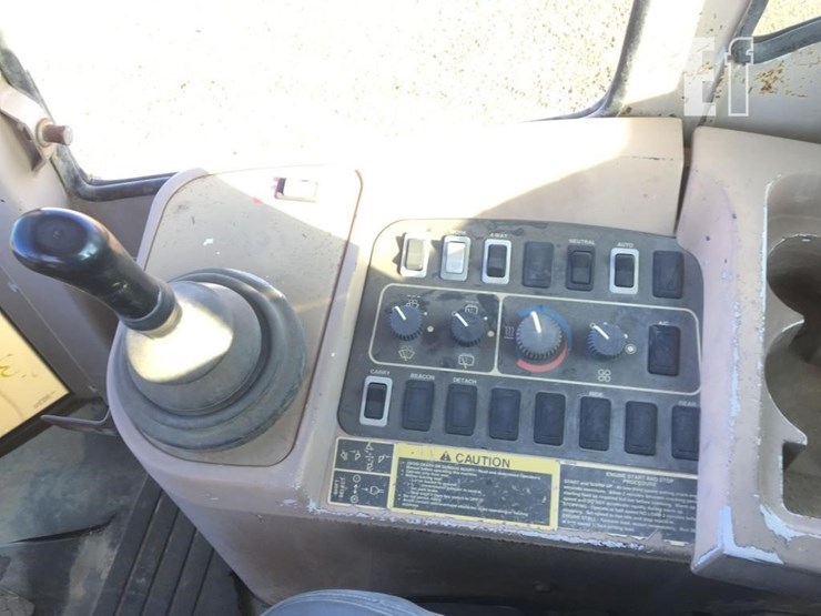 1998-deere-544h-image-7