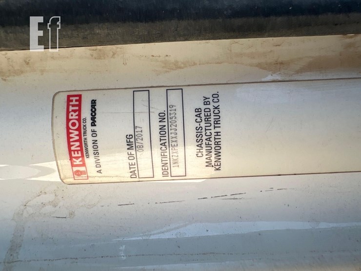 2018-kenworth-t880-image-22