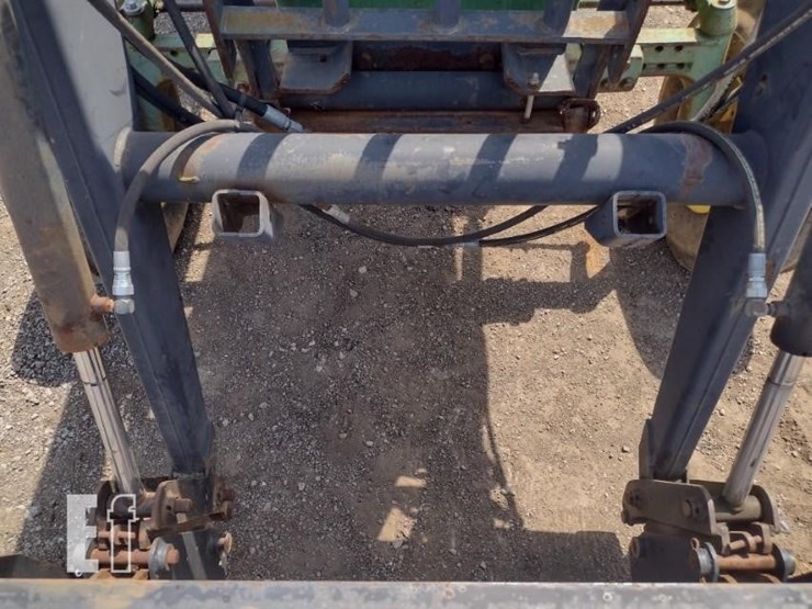 john-deere-4240-image-16