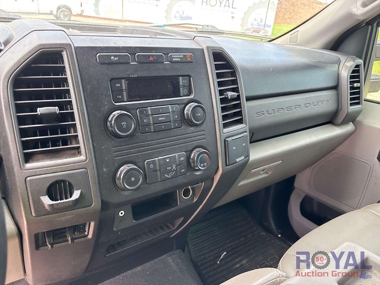 2017-ford-f250-image-14