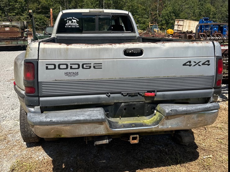 dodge-ram-3500-image-6