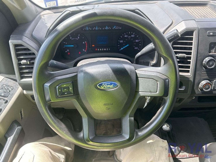 2018-ford-f450-image-10