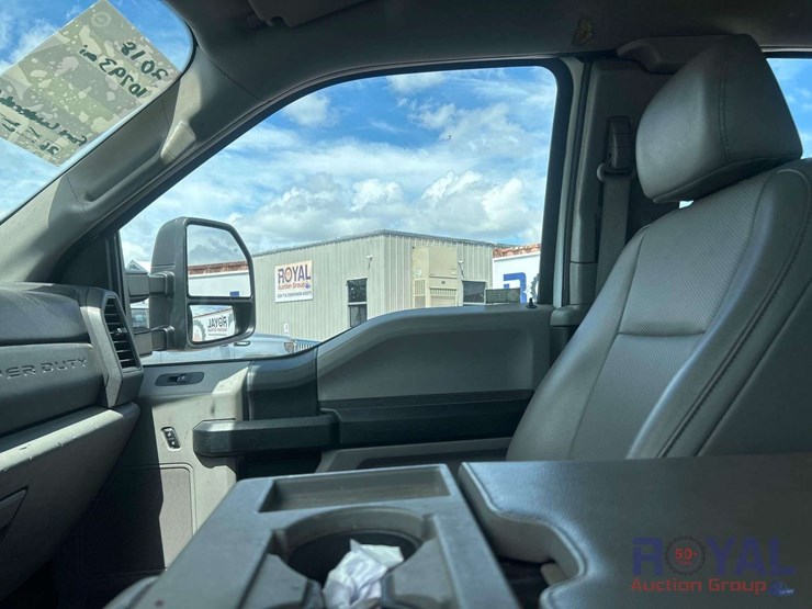 2018-ford-f450-image-12