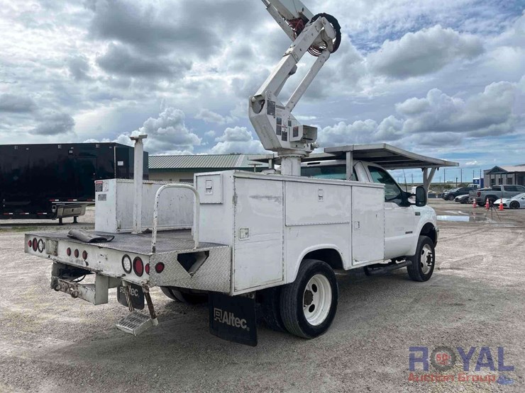 2000-ford-f550-image-34