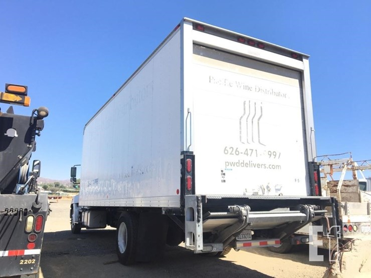 2017-hino-338-image-4