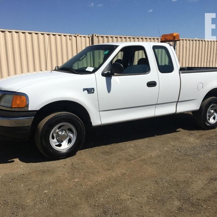 2004 FORD F150 XL