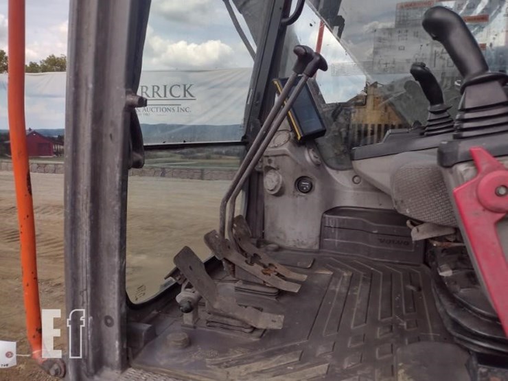volvo-ecr145el-image-12