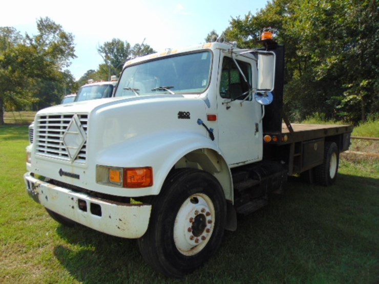1999-international-4900-image-1