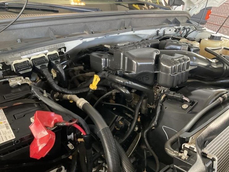 2015-ford-f250-image-12