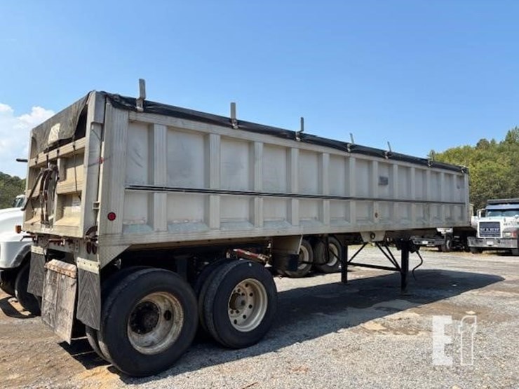 1995-travis-t102-image-4