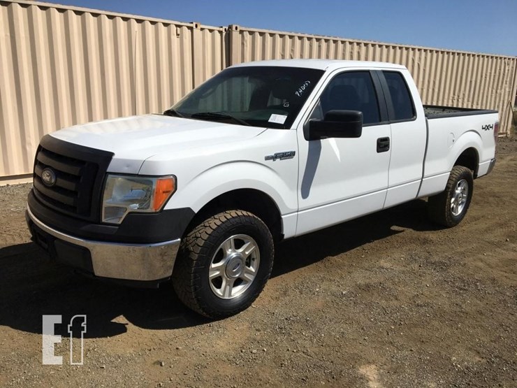 2012-ford-f150-xl-image-1
