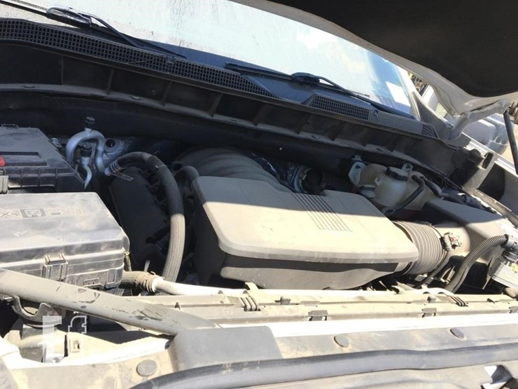 2019-chevrolet-silverado-1500-image-10