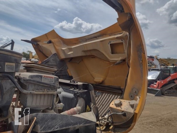 2018-international-durastar-4300-image-18