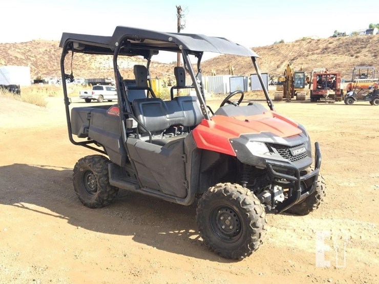 2014-honda-pioneer-700-image-2