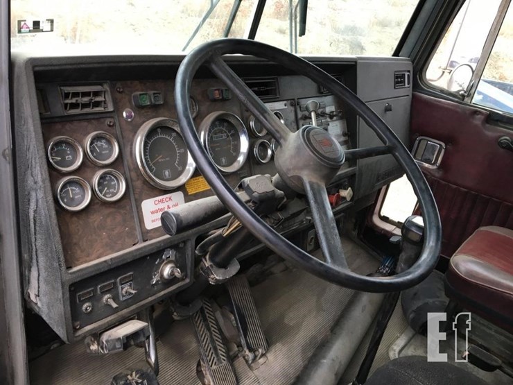 1993-kenworth-t800-image-7